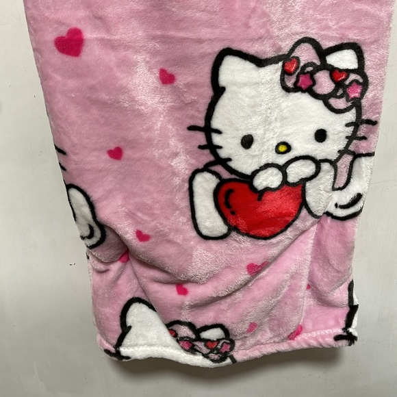 Sold - Picture 3 of 7